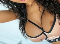 Baixinha safada pra te satisfazer!